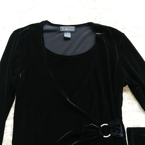 Elementz Faux Wrap Faux Rhinestone Velour Top S Black - Picture 4 of 9